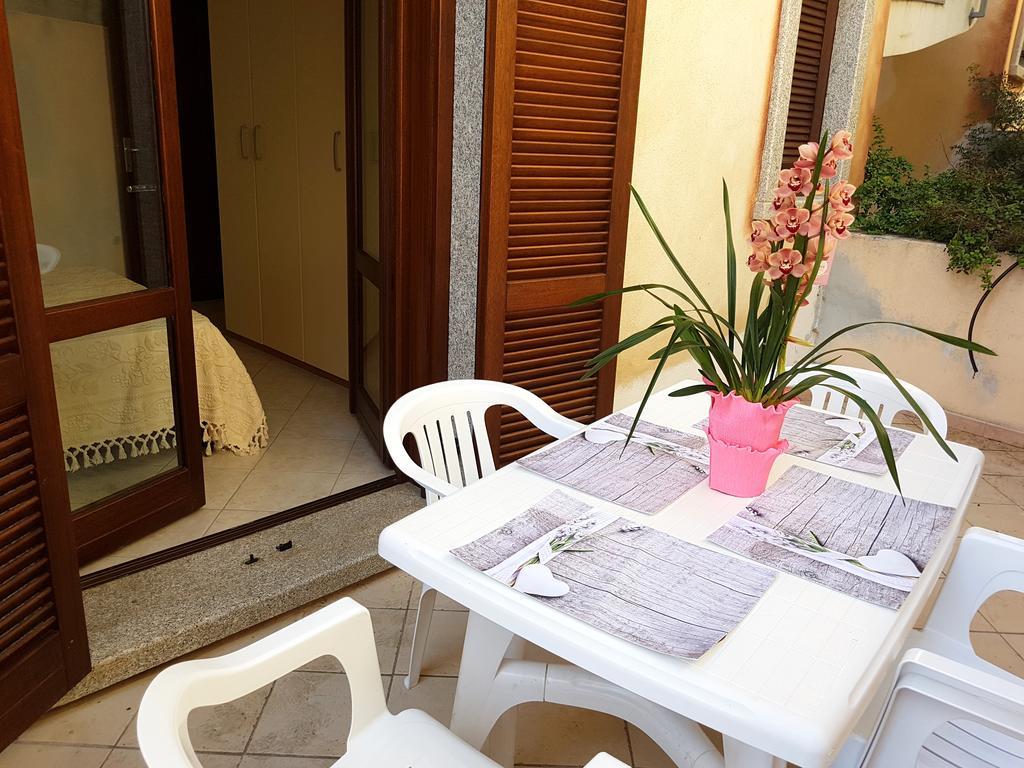 Residence Pala Stiddata With Panoramic Swimming Pool Trinita d'Agultu e Vignola ภายนอก รูปภาพ
