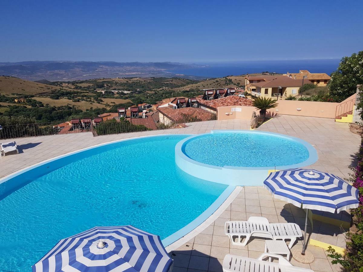 Residence Pala Stiddata With Panoramic Swimming Pool Trinita d'Agultu e Vignola ภายนอก รูปภาพ