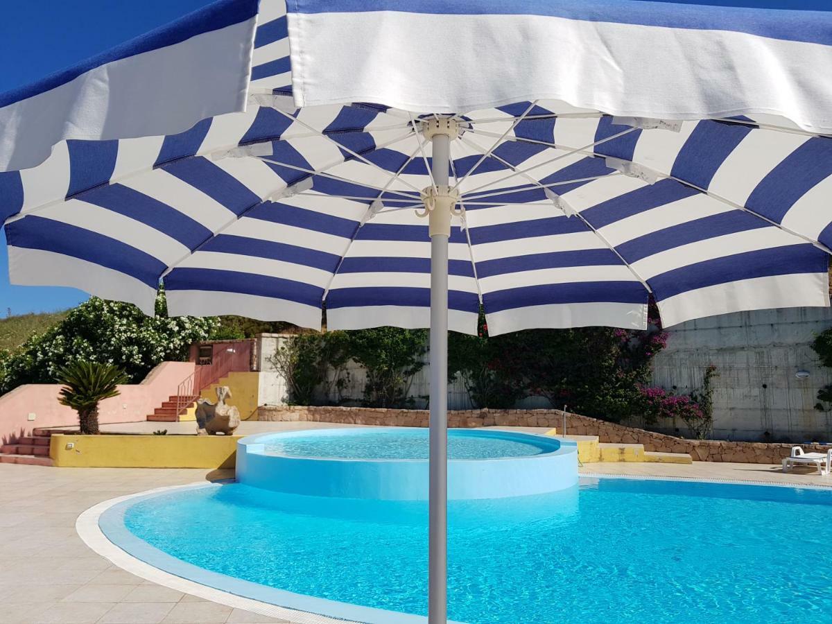 Residence Pala Stiddata With Panoramic Swimming Pool Trinita d'Agultu e Vignola ภายนอก รูปภาพ