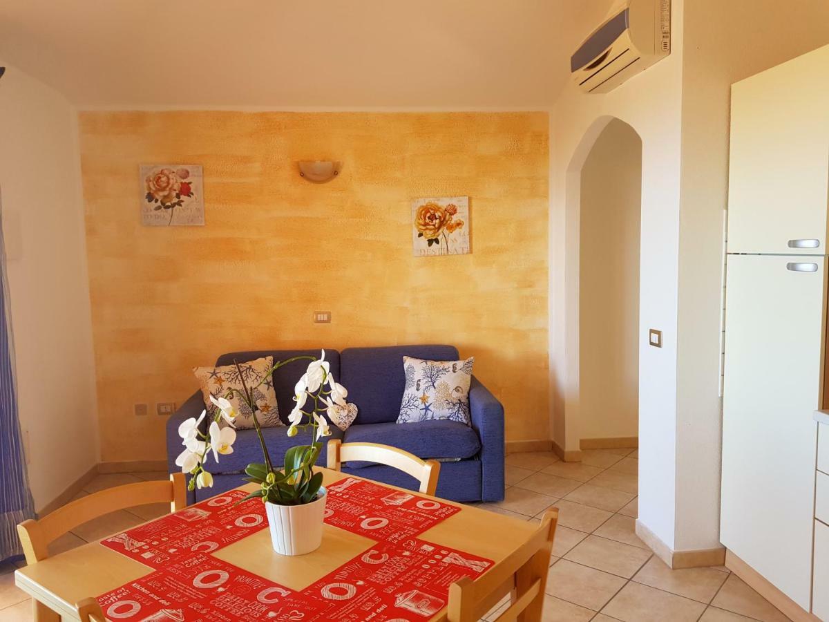 Residence Pala Stiddata With Panoramic Swimming Pool Trinita d'Agultu e Vignola ภายนอก รูปภาพ