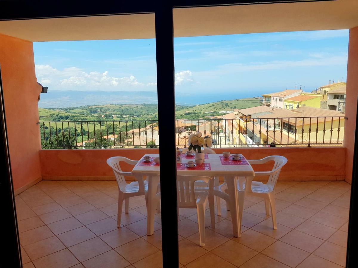 Residence Pala Stiddata With Panoramic Swimming Pool Trinita d'Agultu e Vignola ภายนอก รูปภาพ